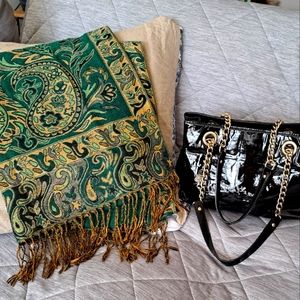 '70-80s pashmina style shawl- preloved